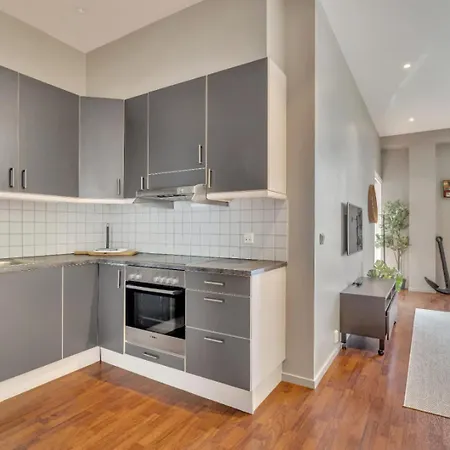 Heimby - Seaside View Luxury - Free Parking