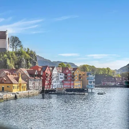 Heimby - Seaside View Luxury - Free Parking شقة برغن
