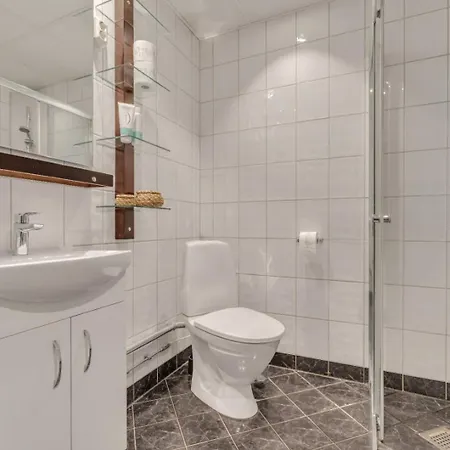 Heimby - Seaside View Luxury - Free Parking